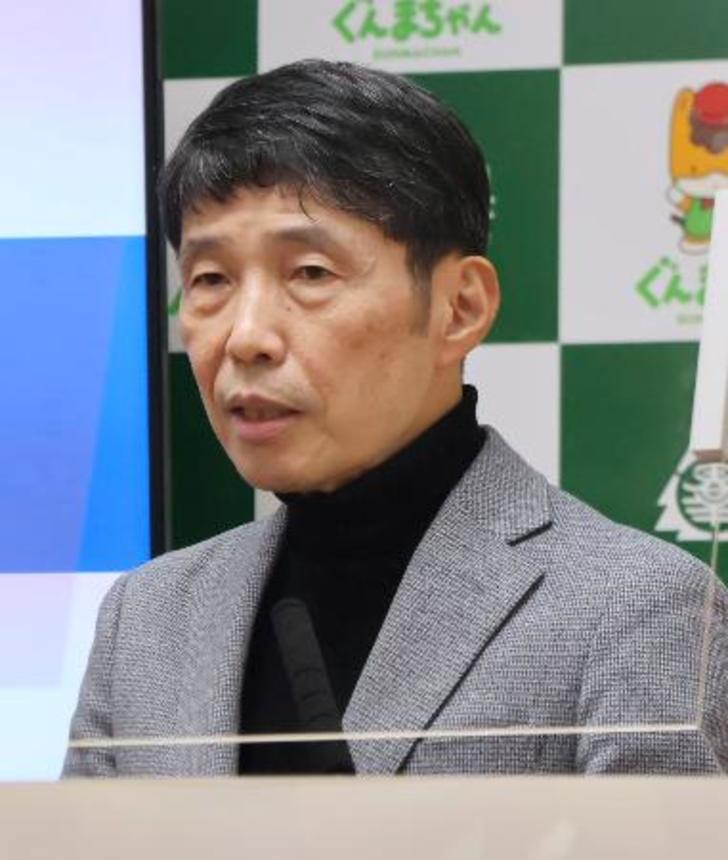 　記者会見で前立腺がんを公表した群馬県の山本一太知事＝２９日午後、群馬県庁