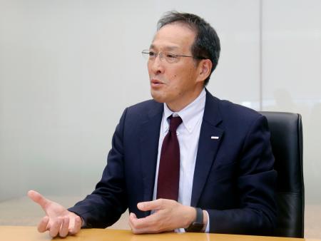 　インタビューに応じるＮＴＴドコモビジネスの小島克重社長
