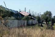 　２８日、スペイン・ウルダで起きた列車事故の現場（ＡＰ＝共同）