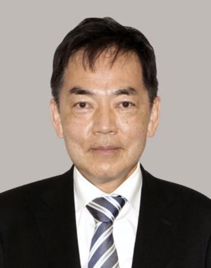 　浅尾慶一郎環境相