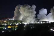 　ミャンマー軍が掃討作戦で爆撃し、爆発が起きたＫＫパークの詐欺拠点＝２０２５年１０月（ゲッティ＝共同）