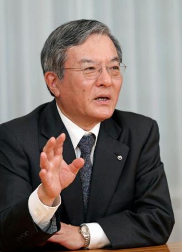 　インタビューに答えるＮＴＴの島田明社長