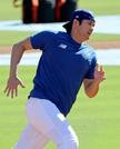 　ベースランニングをするドジャース・大谷＝ロサンゼルス（共同）