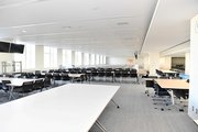 【写真９／９】災害時の本部員室や情報集約センターの機能を備えた危機管理フロア＝岐阜市薮田南