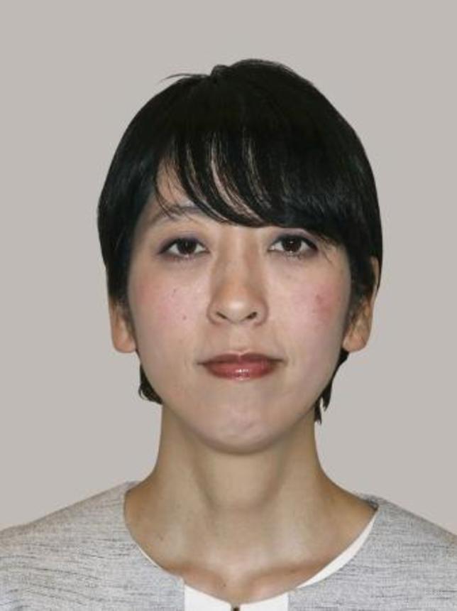 　山内佳菜子氏