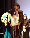 受賞の喜びを語る半布里の山田将太代表＝岐阜県庁