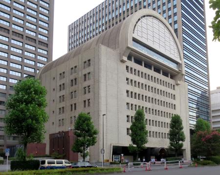 　日本新聞協会が入居している日本プレスセンタービル＝２０１８年７月、東京・内幸町