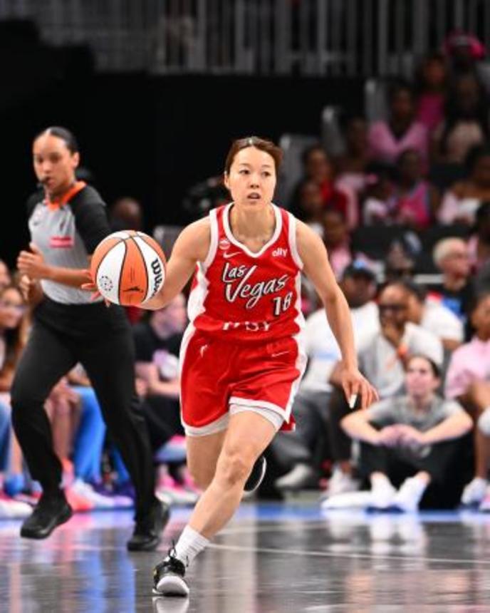 　ＷＮＢＡのエースズに移籍後、初得点を決めた山本麻衣＝３日、アトランタ（ＮＢＡＥ提供・ゲッティ＝共同）