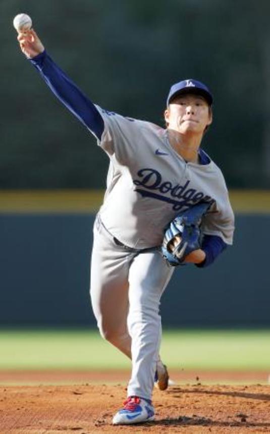　ロッキーズ戦に先発し、５回無失点で７勝目を挙げたドジャース・山本＝デンバー（ゲッティ＝共同）