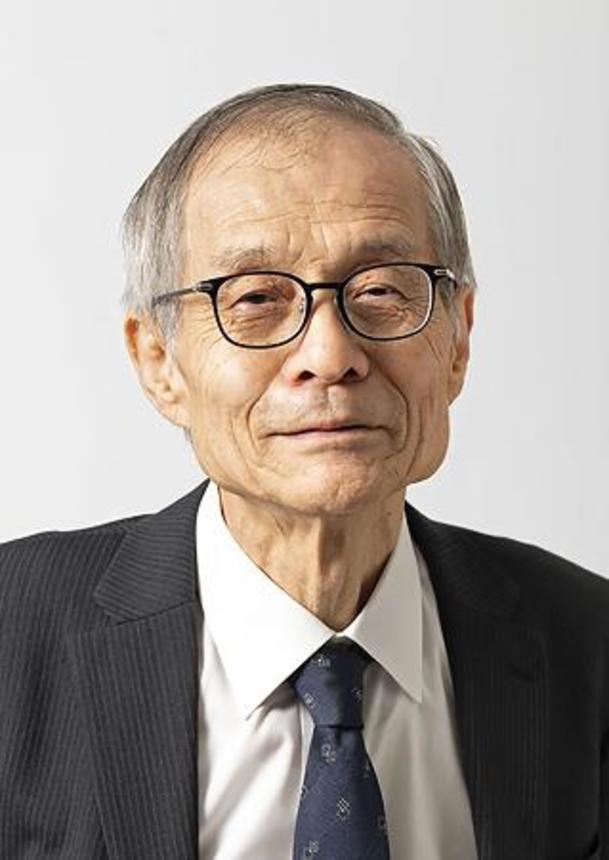 　そ合憲三氏