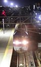 深夜の岐阜貨物ターミナル駅を出発し、西岐阜駅に進入する列車＝岐阜市市橋