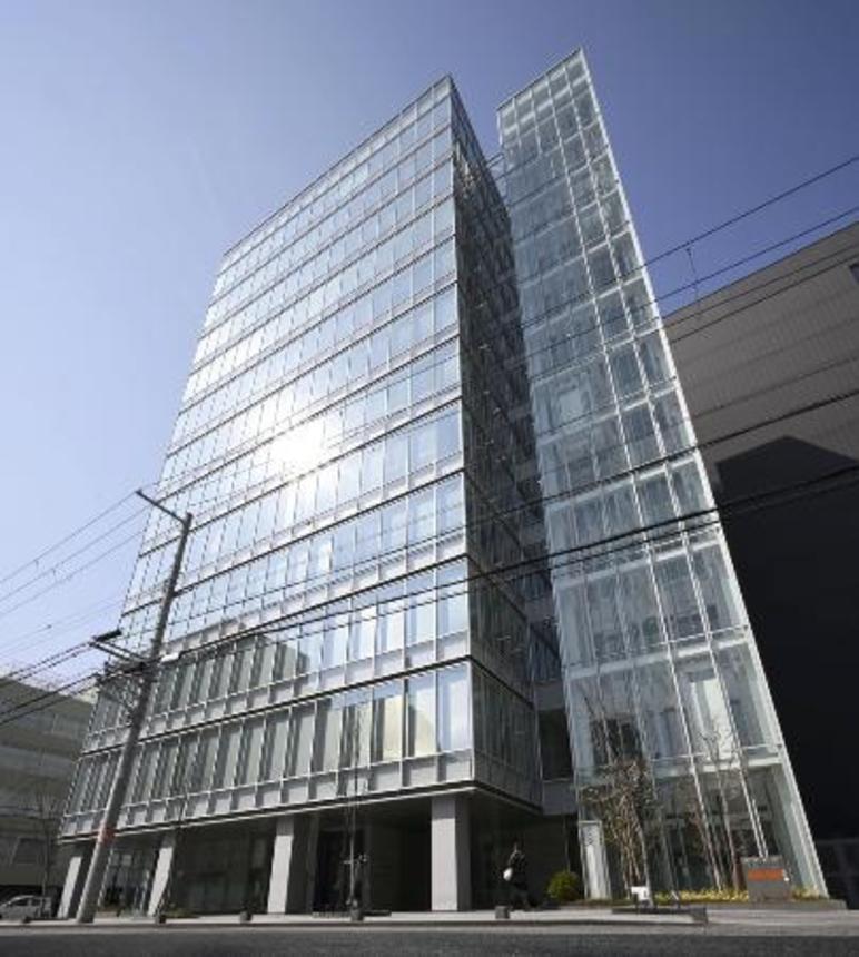 　小林製薬の本社が入るビル