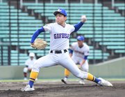 県岐阜商×岐阜＝力投する県岐阜商の先発今井