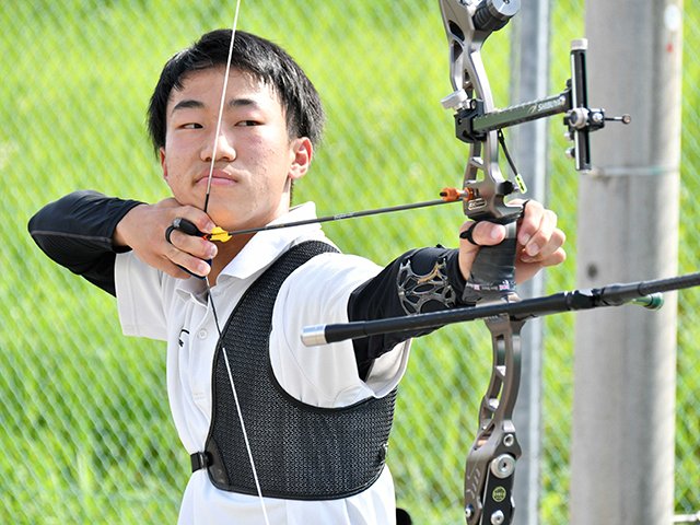 初の国際舞台での活躍を誓う斉藤史弥＝大垣西高