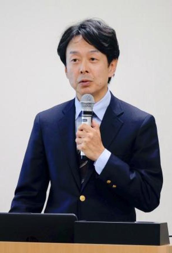 　記者会見する富山大の北村寛教授＝２８日午前、東京都中央区