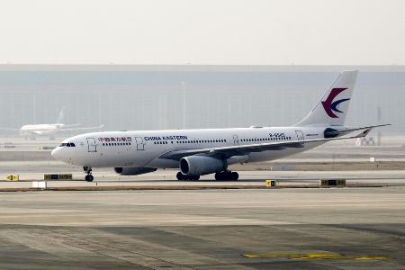 　中国東方航空機