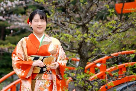 　葵祭の第６８代「斎王代」に選ばれた塩見真桜さん＝９日午後、京都市