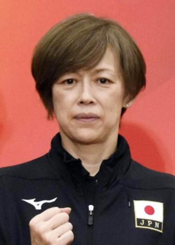 　中田久美氏