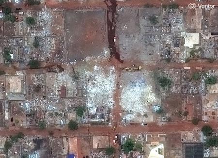 　マリ・バマコ郊外でイスラム過激派などの攻撃を受け殺害されたカマラ暫定国防相の自宅周辺の衛星写真＝２６日（ＶＡＮＴＯＲ提供・ロイター＝共同）