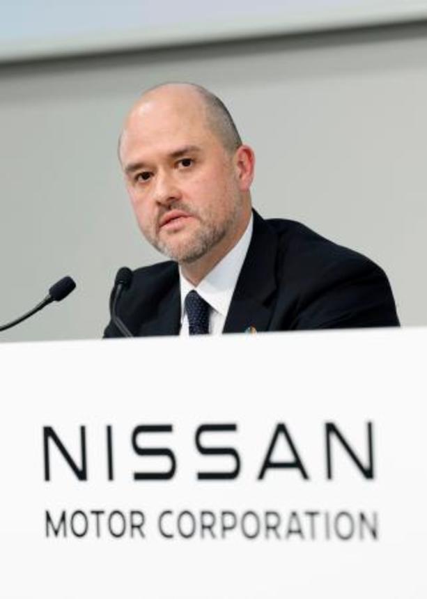 　記者会見する日産自動車のイバン・エスピノーサ社長＝１３日午後、横浜市