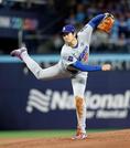 　米大リーグ、ブルージェイズとのワールドシリーズ第７戦に先発登板したドジャース・大谷翔平＝１日、トロント（共同）
