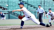 中京×大垣日大＝２番手として登板し、力投する大垣日大の矢野＝長良川