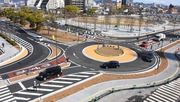 岐阜県庁前に整備された環状交差点「ラウンドアバウト」＝岐阜市薮田南