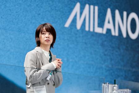 　スピードスケート女子１０００メートルのレース会場に姿を見せた高木菜那さん＝９日、ミラノ（共同）