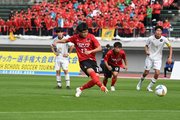 帝京大可児×美濃加茂＝前半、ＰＫを決める帝京大可児の高田＝長良川競技場