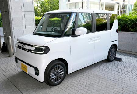 　ＢＹＤが発売する軽ＥＶ「ＲＡＣＣＯ（ラッコ）」＝横浜市