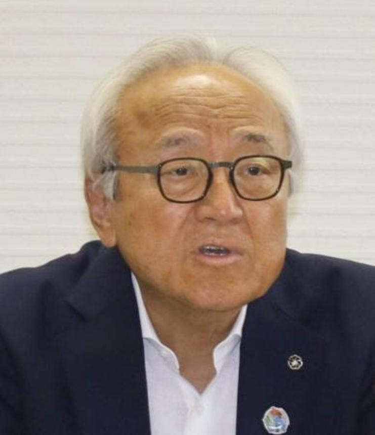　福岡県議会の蔵内勇夫議長