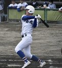 羽島北×長良＝２回裏、チーム初安打を放つ羽島北の日比野＝プリニー