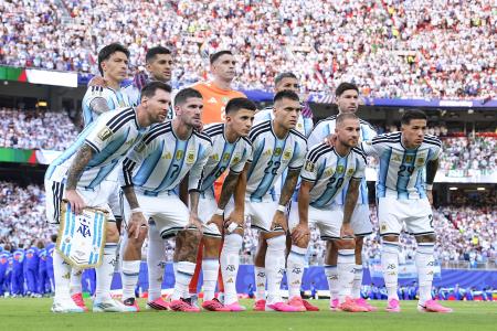 　アルゼンチンイレブン＝カンザスシティー（共同）