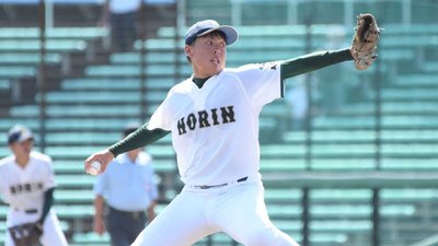 力投する加茂農林の２番手後藤＝長良川