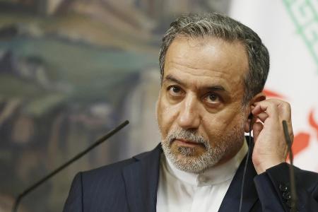 　イランのアラグチ外相＝１８日、モスクワ（ＡＰ＝共同）