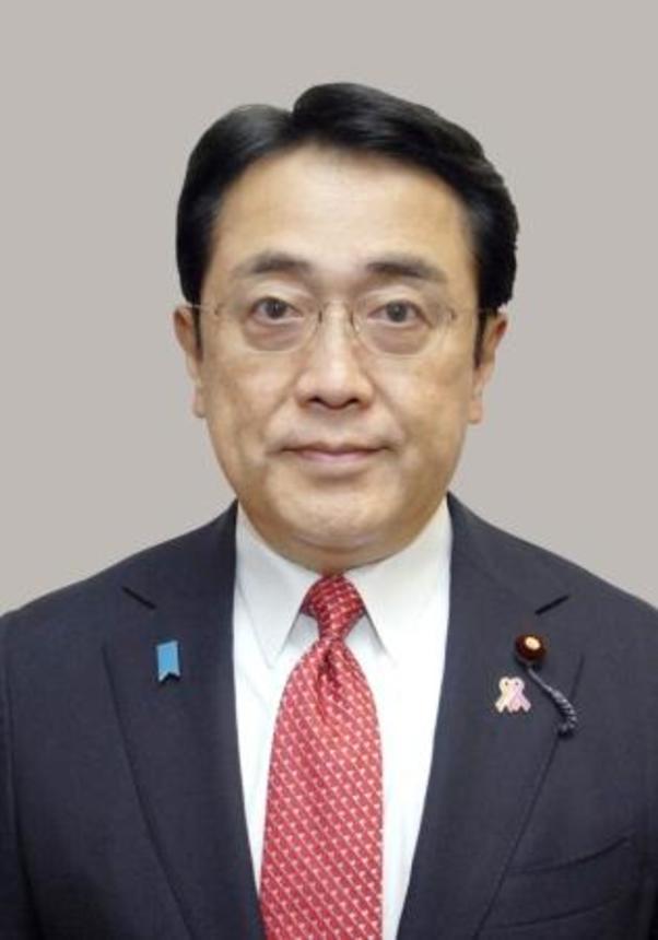 　赤沢亮正経済再生担当相