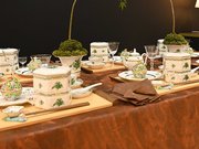 ヘレンドの製品が並ぶ企画展＝多治見市東町、セラミックパークＭＩＮＯ