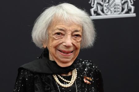 　ドイツ・ミュンヘンのイベントに出席したフリードレンダーさん＝２０２４年１１月（Ｆｅｌｉｘ　Ｈｏｅｒｈａｇｅｒ／ｄｐａ提供、ＡＰ＝共同）