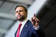　米ミシガン州モンローでの選挙集会で話すバンス副大統領＝１５日（ＡＰ＝共同）