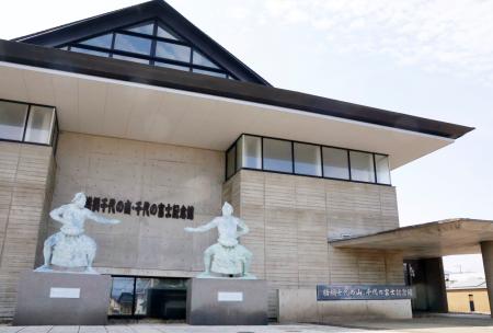 　横綱千代の山・千代の富士記念館＝１７日午後、北海道福島町