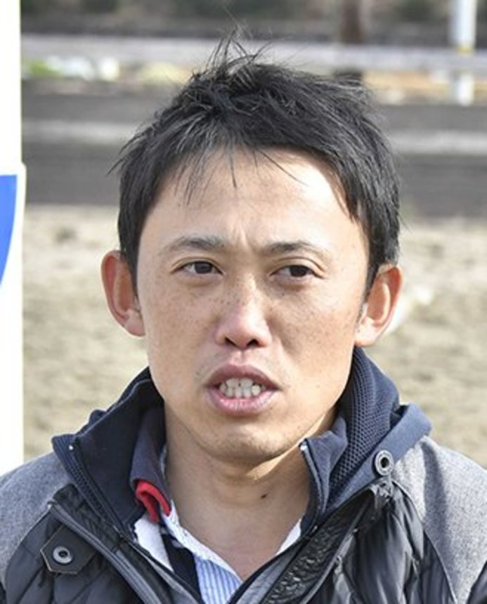 戸本一真