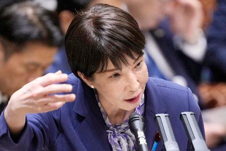 　参院予算委で答弁する高市首相＝１６日午後