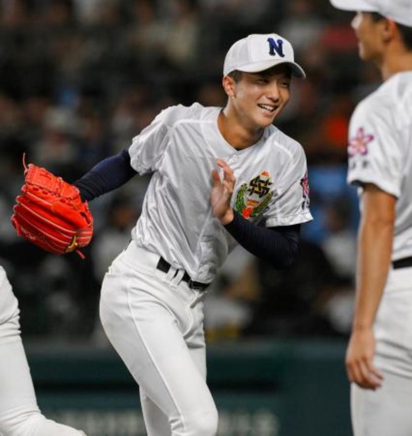　聖隷クリストファーを完封した佐野日大・鈴木＝甲子園