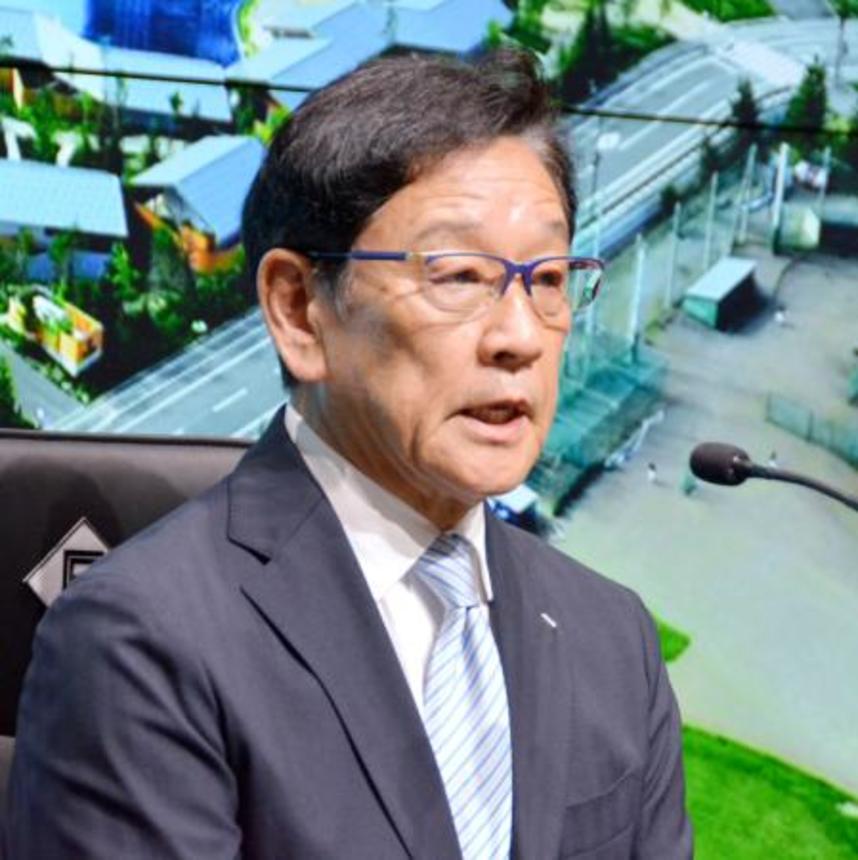 　記者会見するプロ野球日本ハムの栗山英樹ＣＢＯ＝７日、北海道北広島市のエスコンフィールド北海道