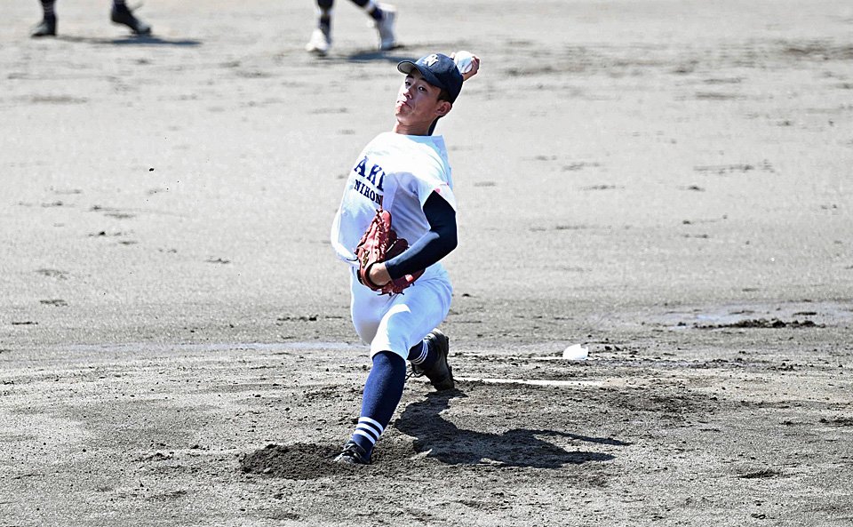 大垣日大のエース山田＝長良川