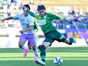 １３ゴールでリーグ得点王に輝いた川西＝１１月２８日、長良川競技場
