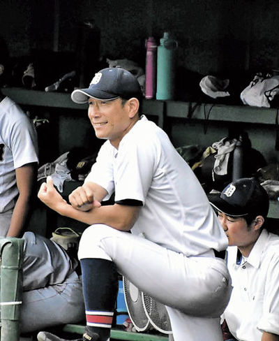 有賀竜也監督
