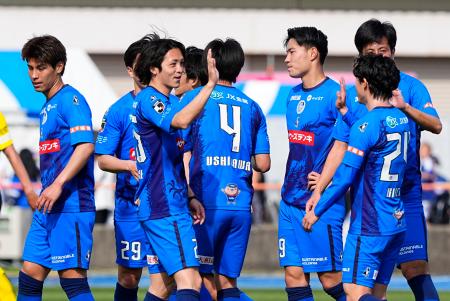 　柏に快勝し喜ぶ水戸イレブン＝Ｋｓスタ