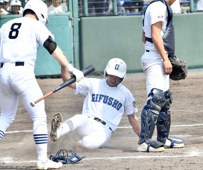 ６点目の生還を果たす稲熊桜史