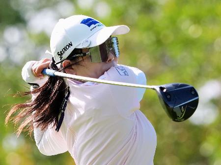 　第２ラウンド、通算７アンダーで４位の勝みなみ＝エルカマレオンＧＣ（共同）